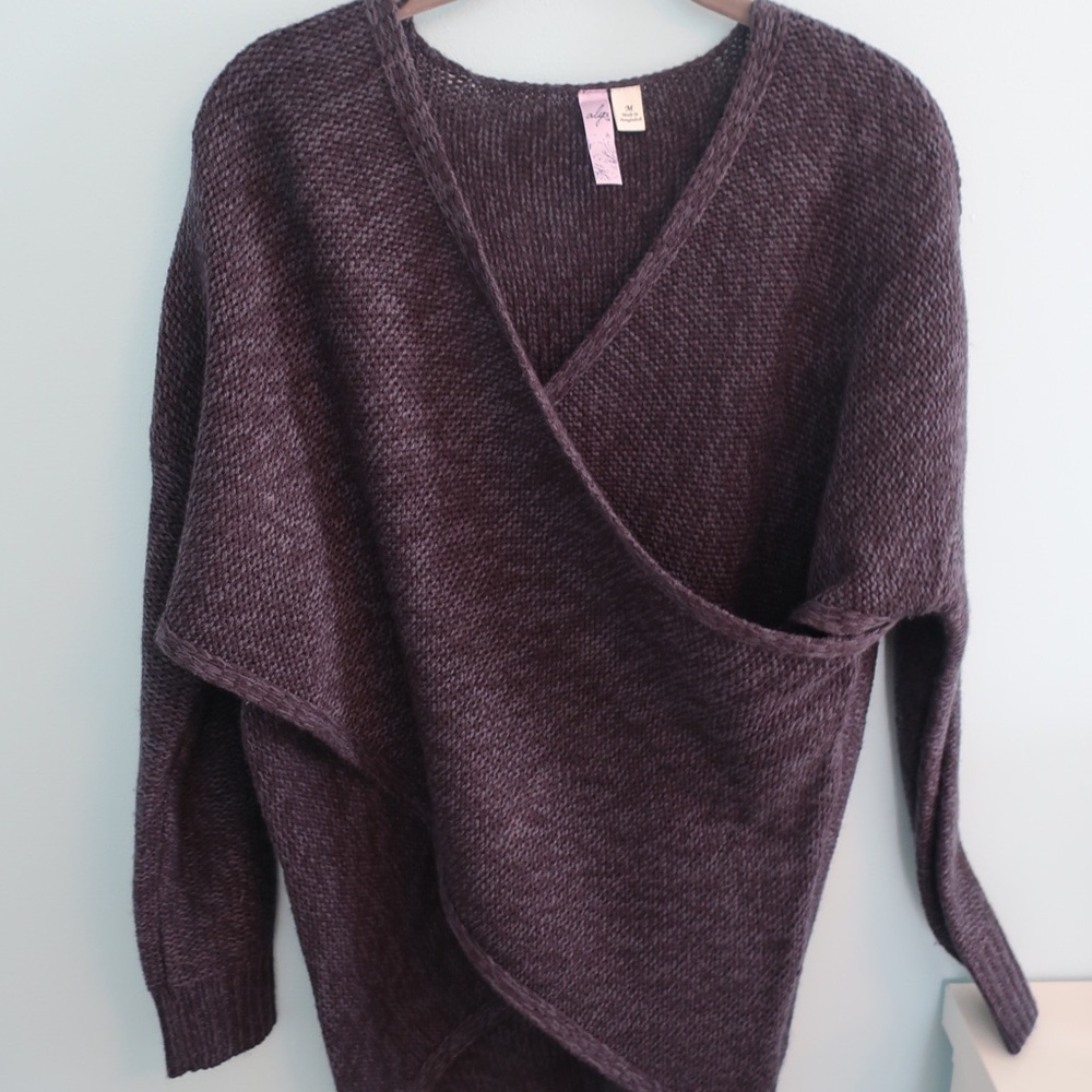 Francesca’s Navy Cross LS Sweater (Alya brand)